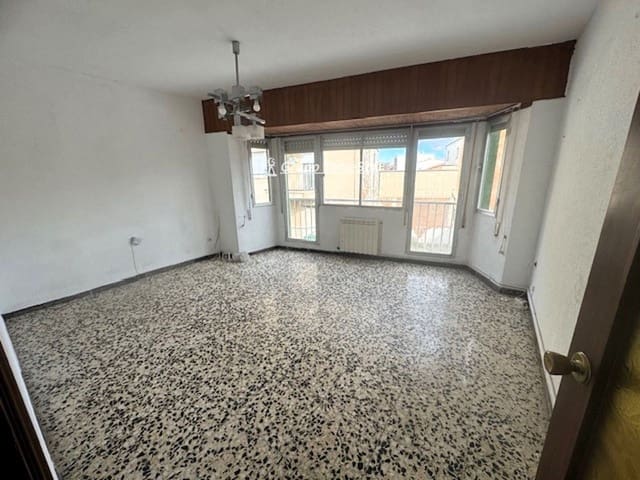 3 bedroom Penthouse for sale in El Vendrell - € 148,500 (Ref: 9669711)