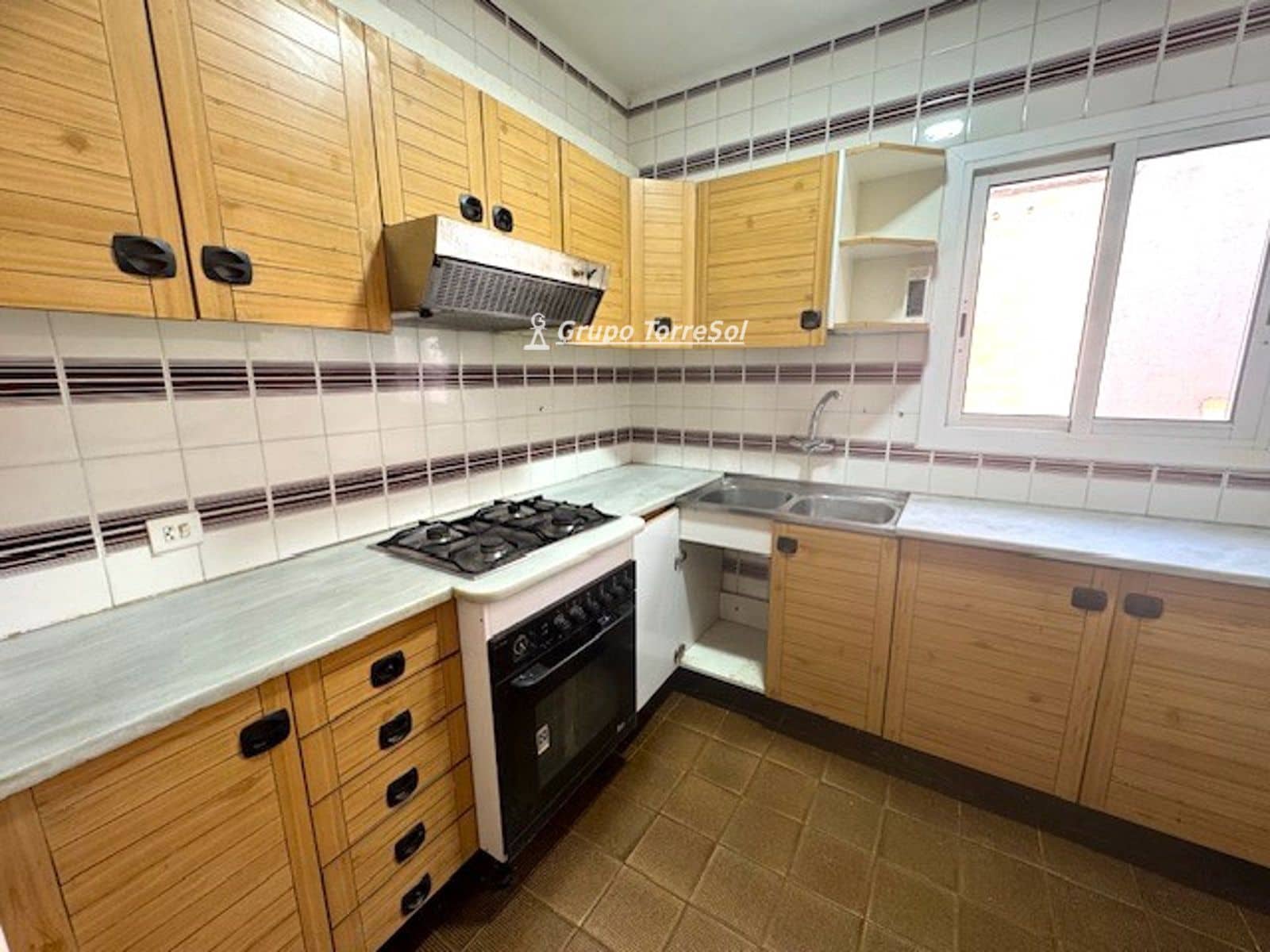3 bedroom Penthouse for sale in El Vendrell - € 148,500 (Ref: 9669711)