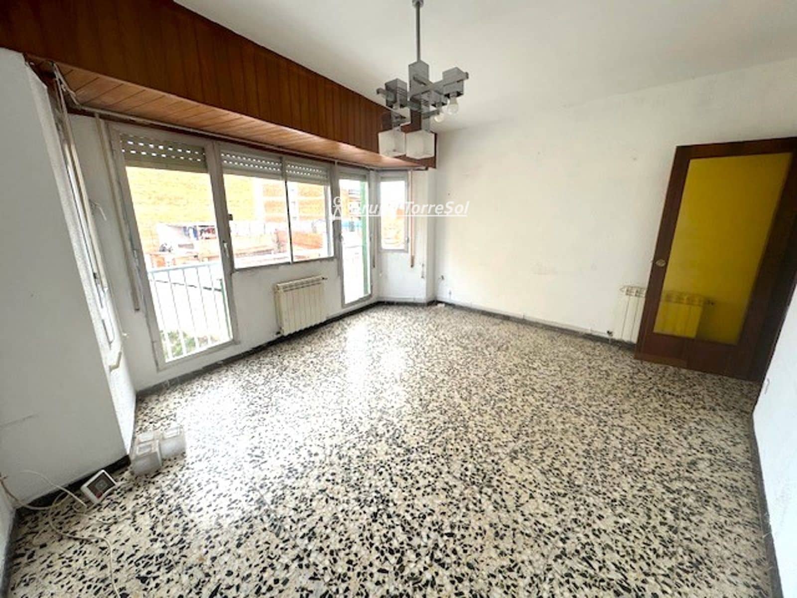 3 bedroom Penthouse for sale in El Vendrell - € 148,500 (Ref: 9669711)