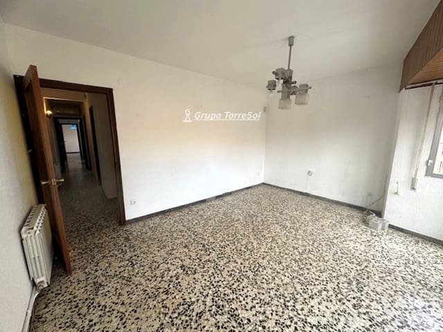 3 bedroom Penthouse for sale in El Vendrell - € 148,500 (Ref: 9669711)