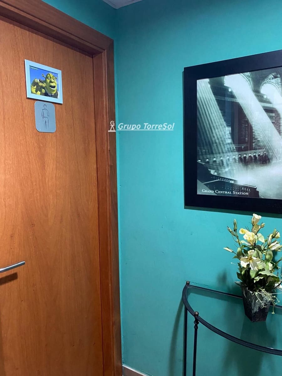 Local Commercial à vendre à Piera - 150 000 € (Ref: 9669712)