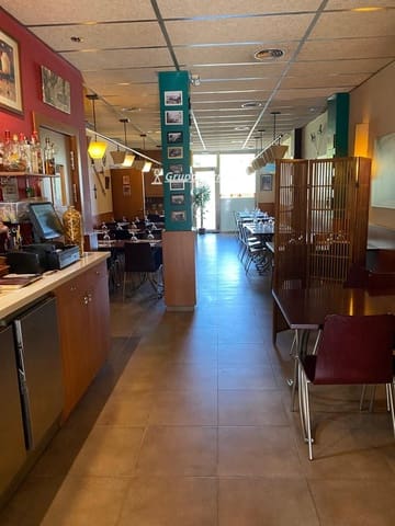 Local Commercial à vendre à Piera - 150 000 € (Ref: 9669712)