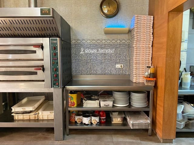 Local Commercial à vendre à Piera - 150 000 € (Ref: 9669712)