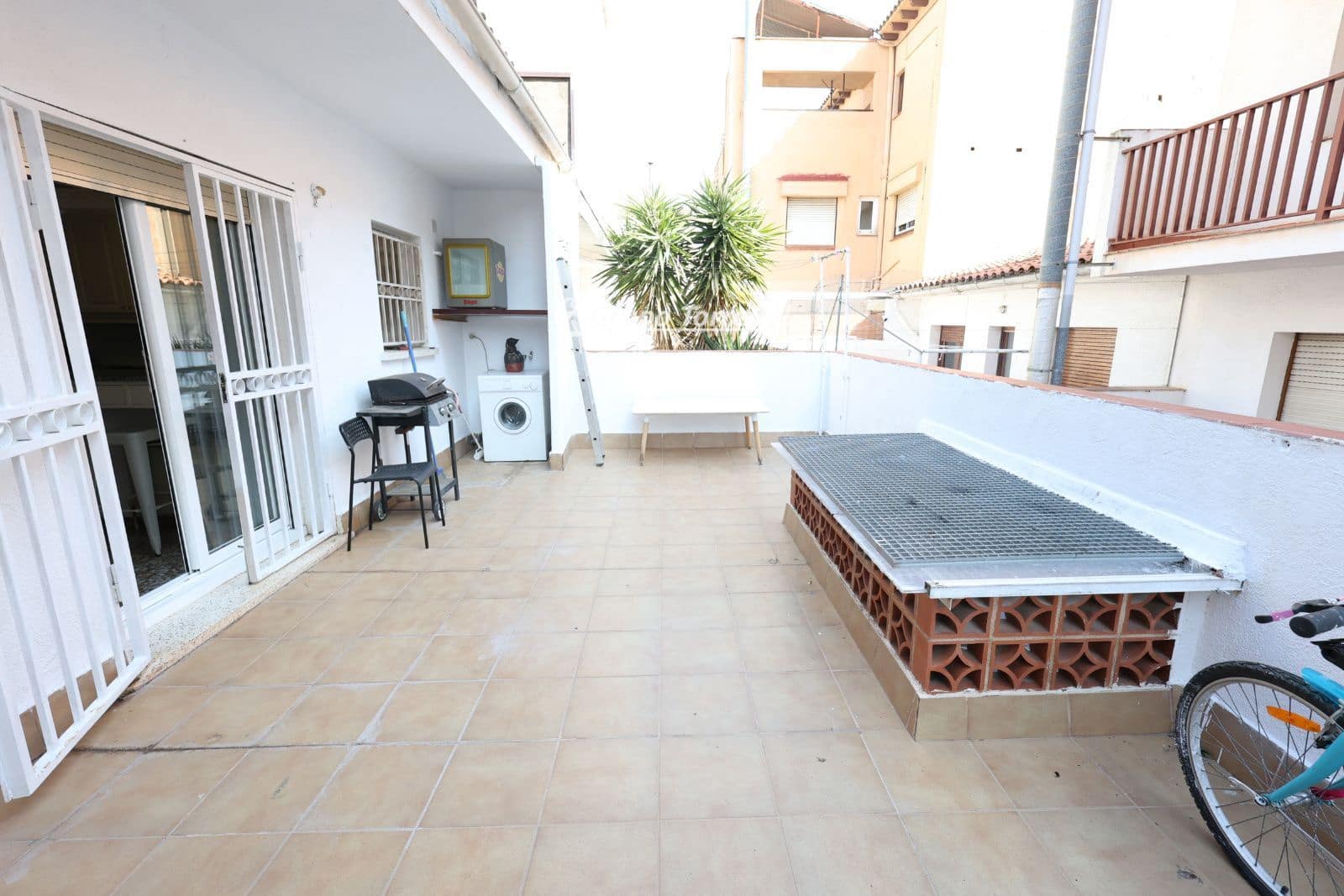 4 Zimmer Wohnung zu verkaufen in El Vendrell mit Garage - 195.000 € (Ref: 9671235)