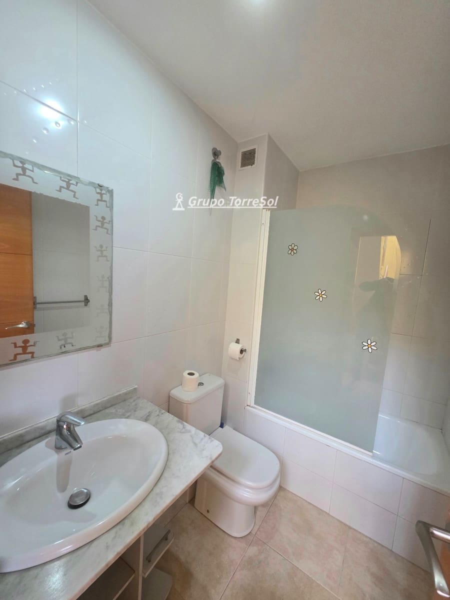 4 bedroom Villa for sale in Creixell with pool garage - € 315,000 (Ref: 9679106)
