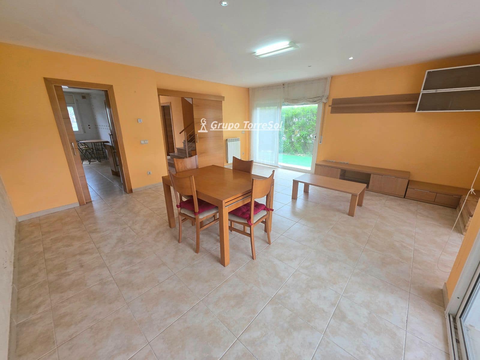 4 bedroom Villa for sale in Creixell with pool garage - € 315,000 (Ref: 9679106)