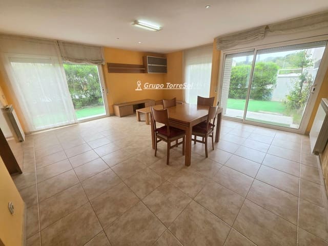 4 quarto Moradia para venda em Creixell com piscina garagem - 315 000 € (Ref: 9679106)