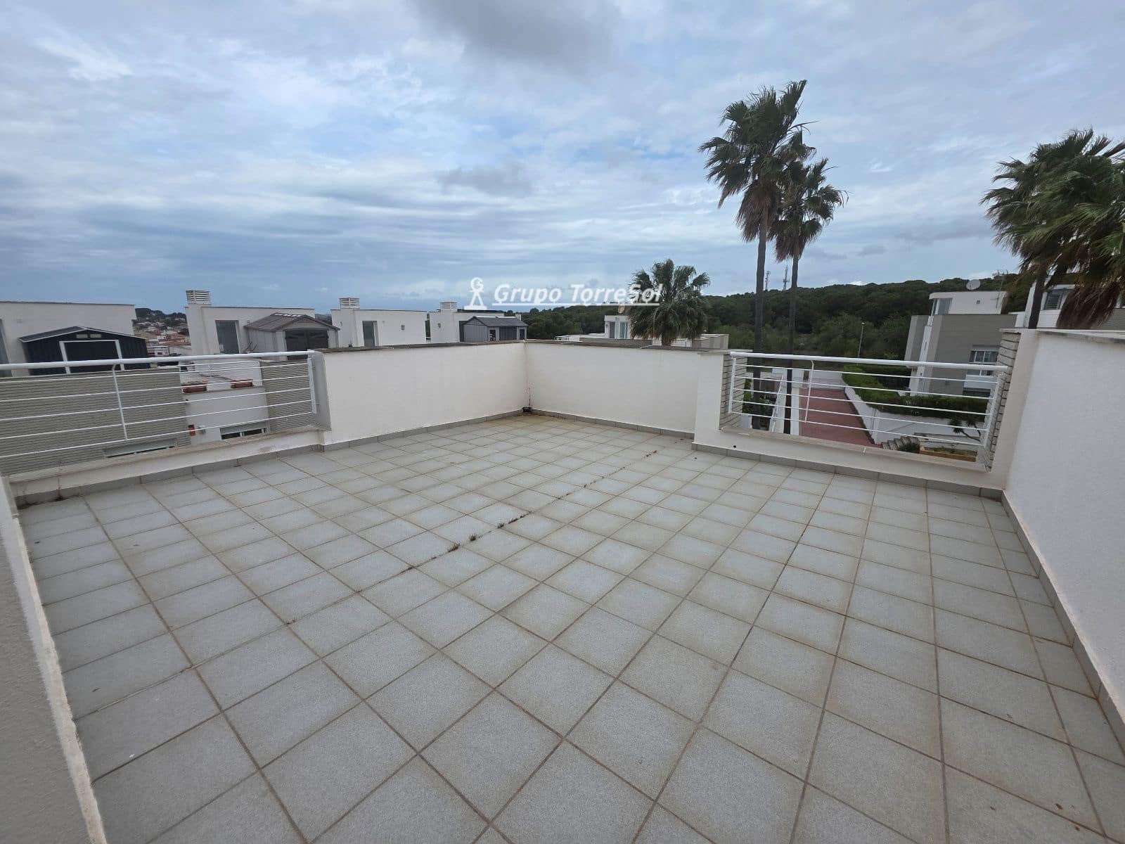 4 bedroom Villa for sale in Creixell with pool garage - € 315,000 (Ref: 9679106)