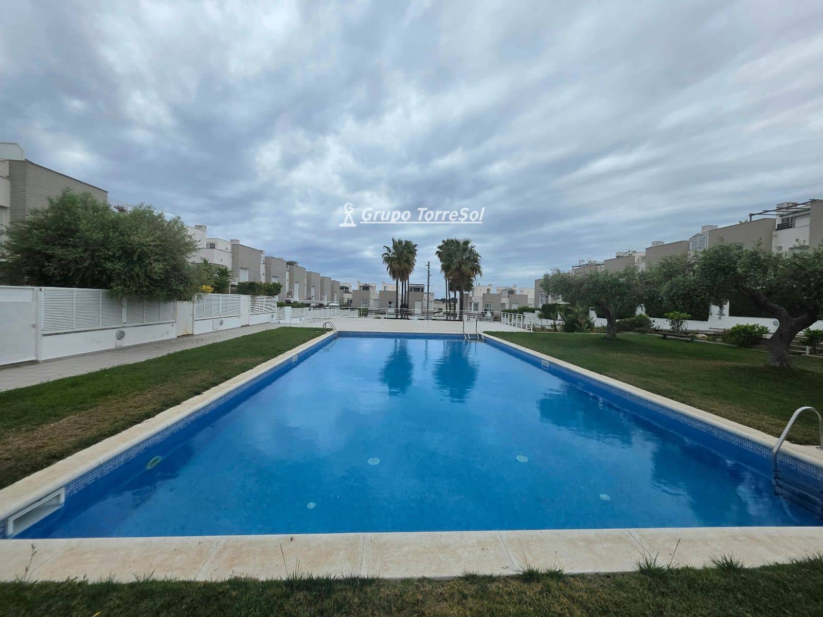 4 bedroom Villa for sale in Creixell with pool garage - € 315,000 (Ref: 9679106)