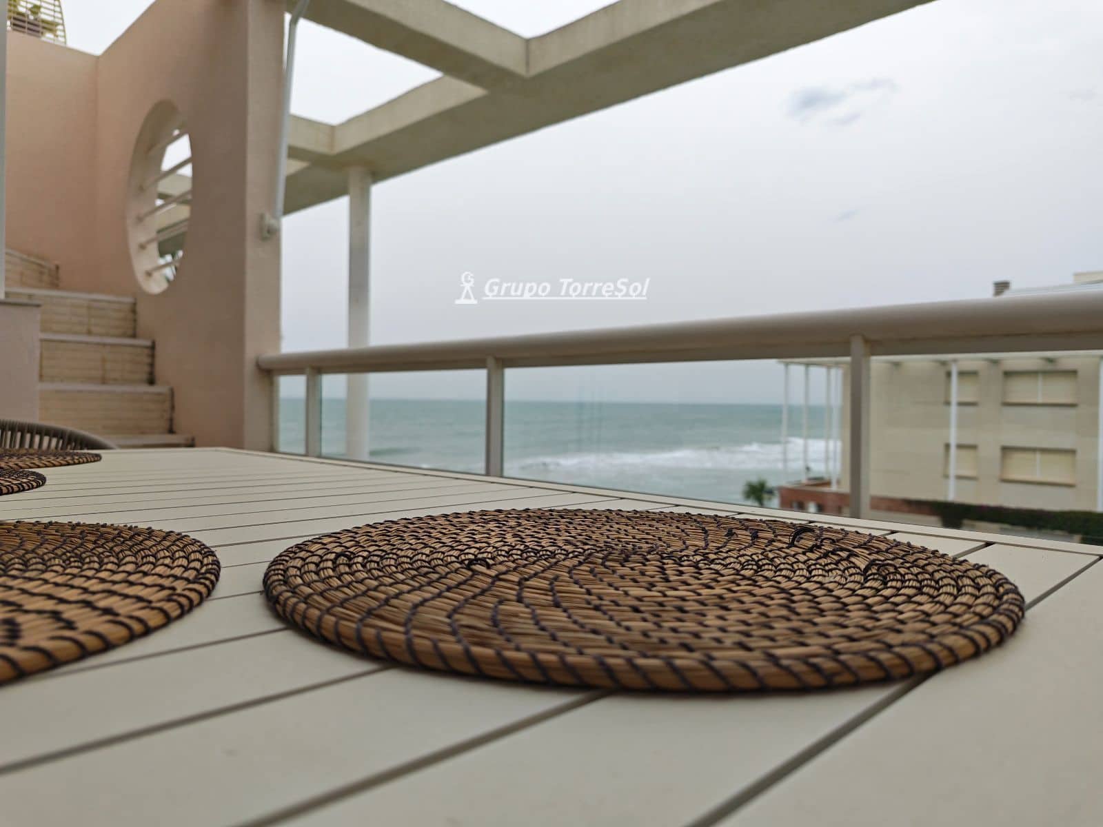 2 slaapkamer Penthouse te koop in El Vendrell met zwembad garage - € 398.000 (Ref: 9679107)