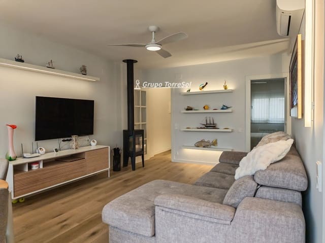 2 quarto Penthouse para venda em El Vendrell com piscina garagem - 398 000 € (Ref: 9679107)