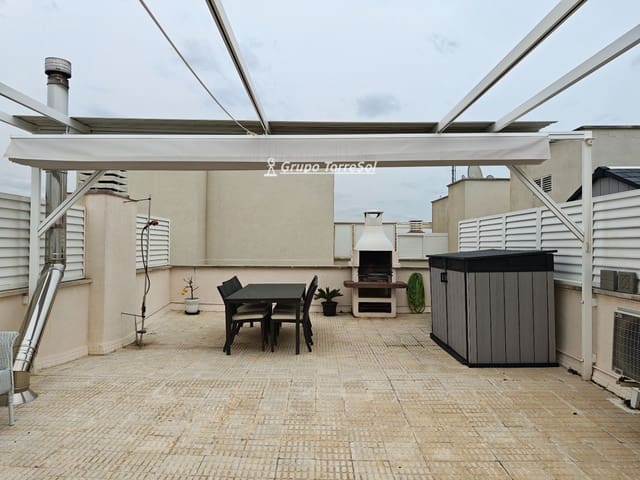 2 slaapkamer Penthouse te koop in El Vendrell met zwembad garage - € 398.000 (Ref: 9679107)