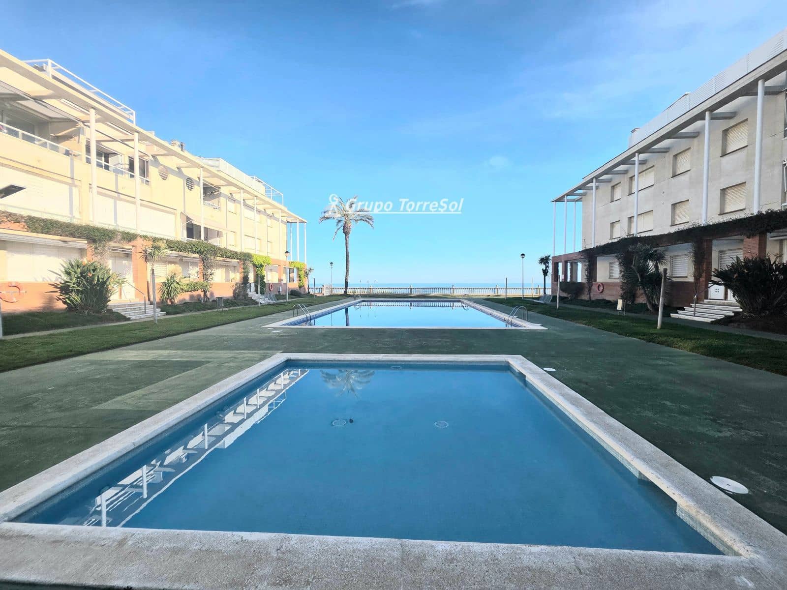 2 sypialnia Penthouse na sprzedaż w El Vendrell z basenem garażem - 398 000 € (Ref: 9679107)