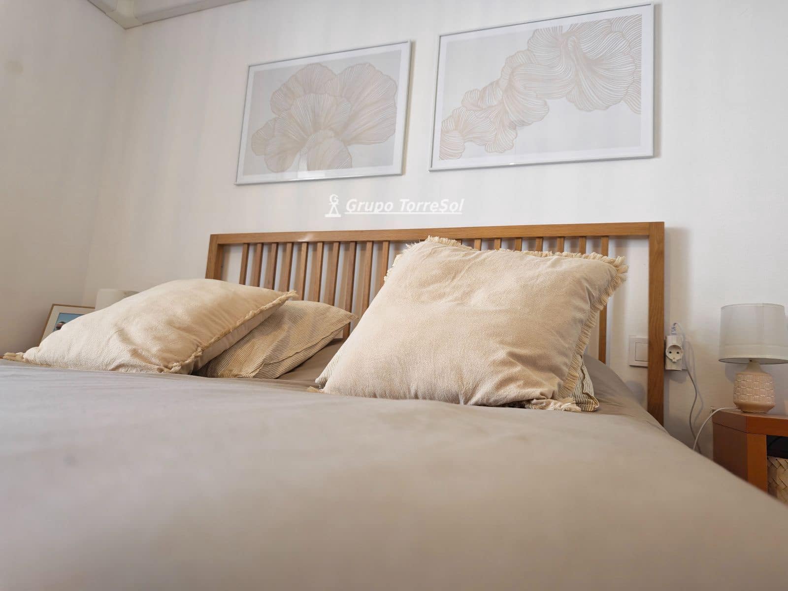 3 makuuhuone Omakotitalo myytävänä paikassa Cunit mukana 
autotalli - 375 000 € (Ref: 9685787)