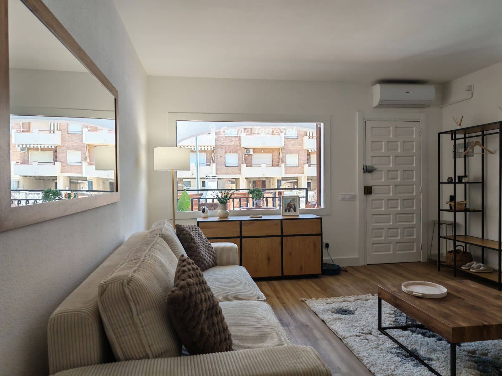 3 makuuhuone Omakotitalo myytävänä paikassa Cunit mukana 
autotalli - 375 000 € (Ref: 9685787)