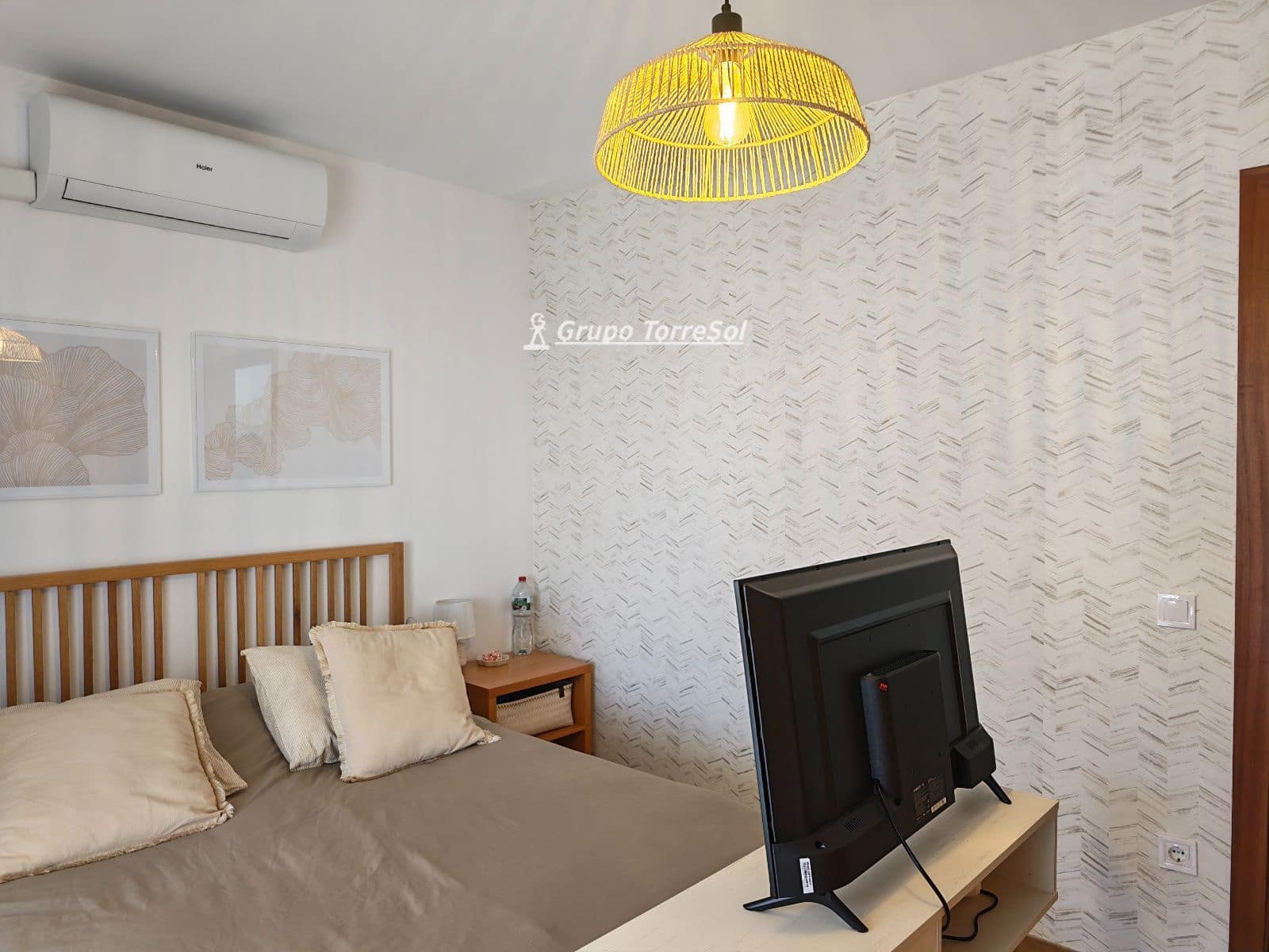 3 makuuhuone Omakotitalo myytävänä paikassa Cunit mukana 
autotalli - 375 000 € (Ref: 9685787)