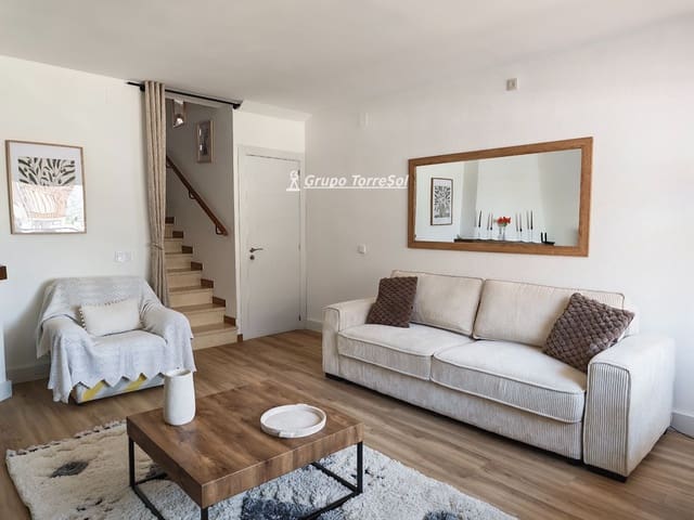 3 soveværelse Byhus til salg i Cunit med garage - € 375.000 (Ref: 9685787)