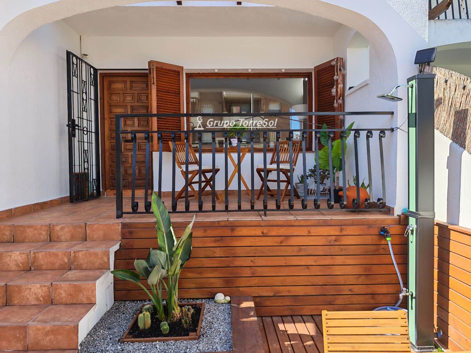 3 makuuhuone Omakotitalo myytävänä paikassa Cunit mukana 
autotalli - 375 000 € (Ref: 9685787)