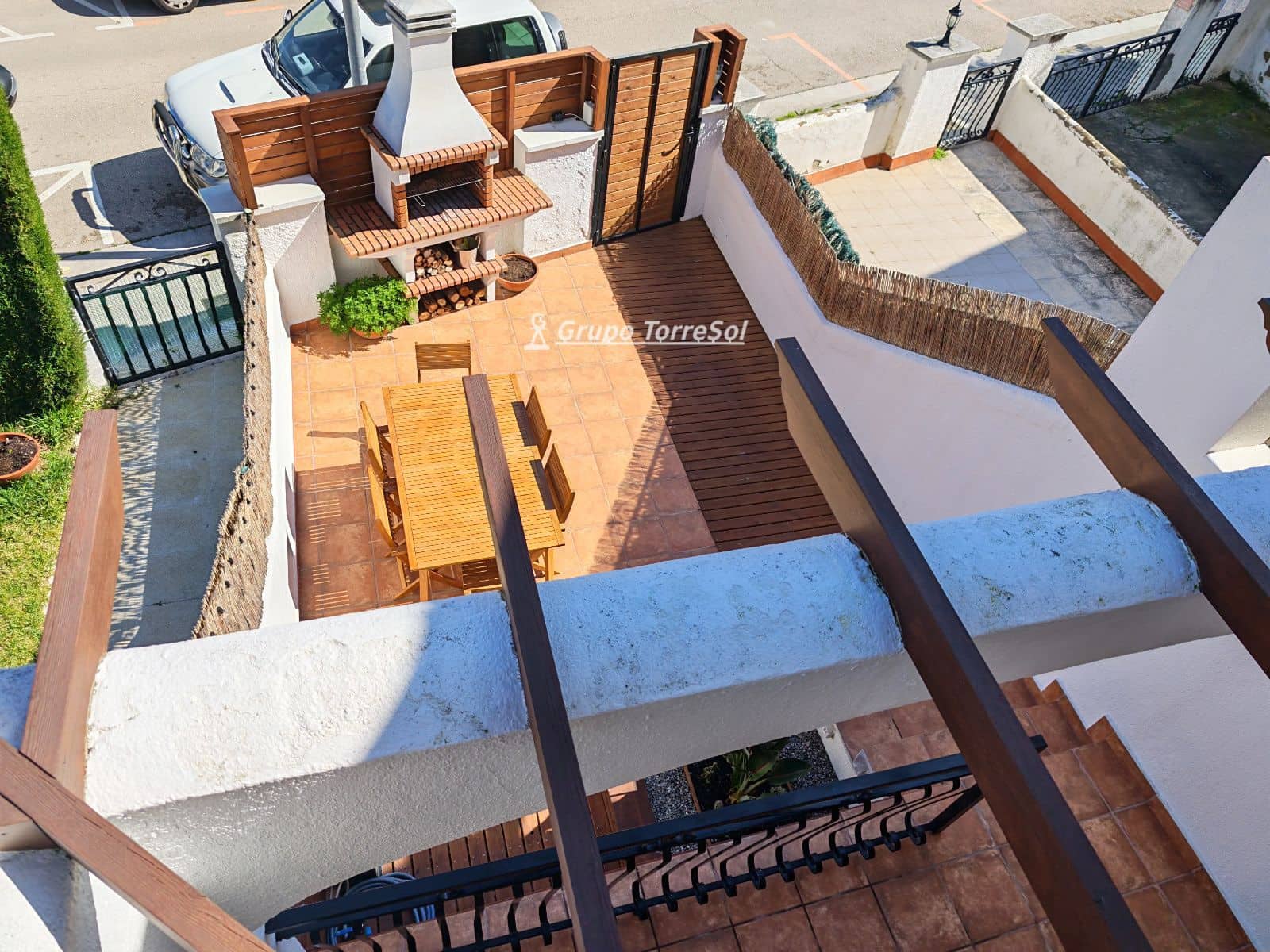 3 makuuhuone Omakotitalo myytävänä paikassa Cunit mukana 
autotalli - 375 000 € (Ref: 9685787)