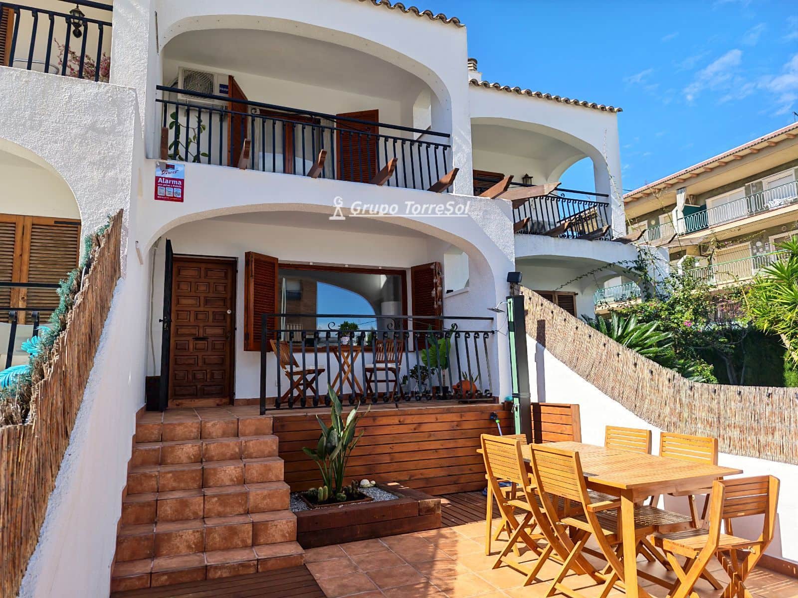 3 makuuhuone Omakotitalo myytävänä paikassa Cunit mukana 
autotalli - 375 000 € (Ref: 9685787)