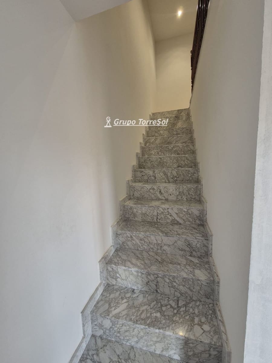 4 bedroom Townhouse for sale in Calafell - € 298,000 (Ref: 9691300)