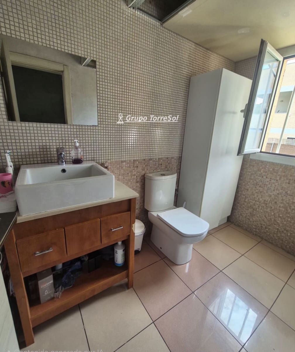 4 bedroom Townhouse for sale in Calafell - € 298,000 (Ref: 9691300)