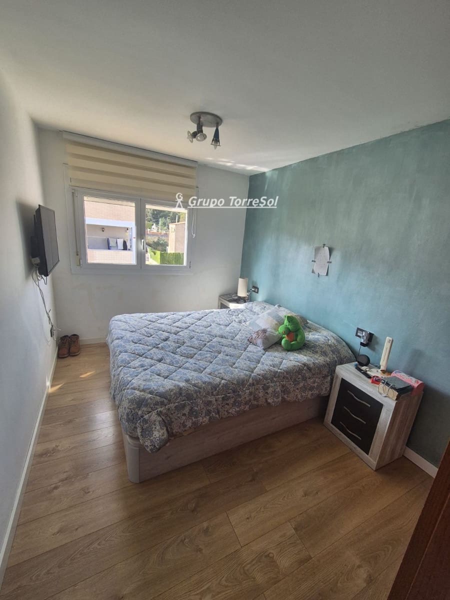 4 bedroom Townhouse for sale in Calafell - € 298,000 (Ref: 9691300)