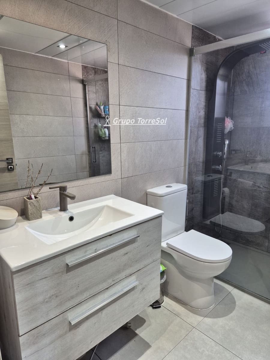 4 bedroom Townhouse for sale in Calafell - € 298,000 (Ref: 9691300)