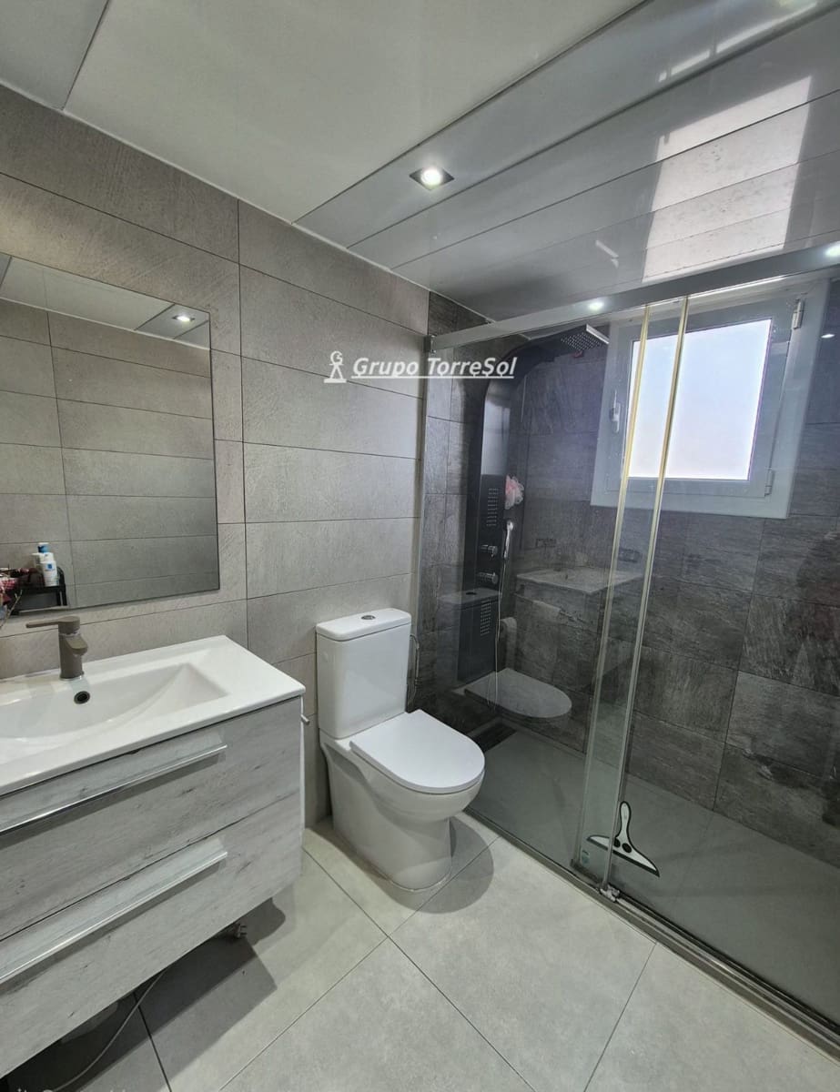 4 bedroom Townhouse for sale in Calafell - € 298,000 (Ref: 9691300)