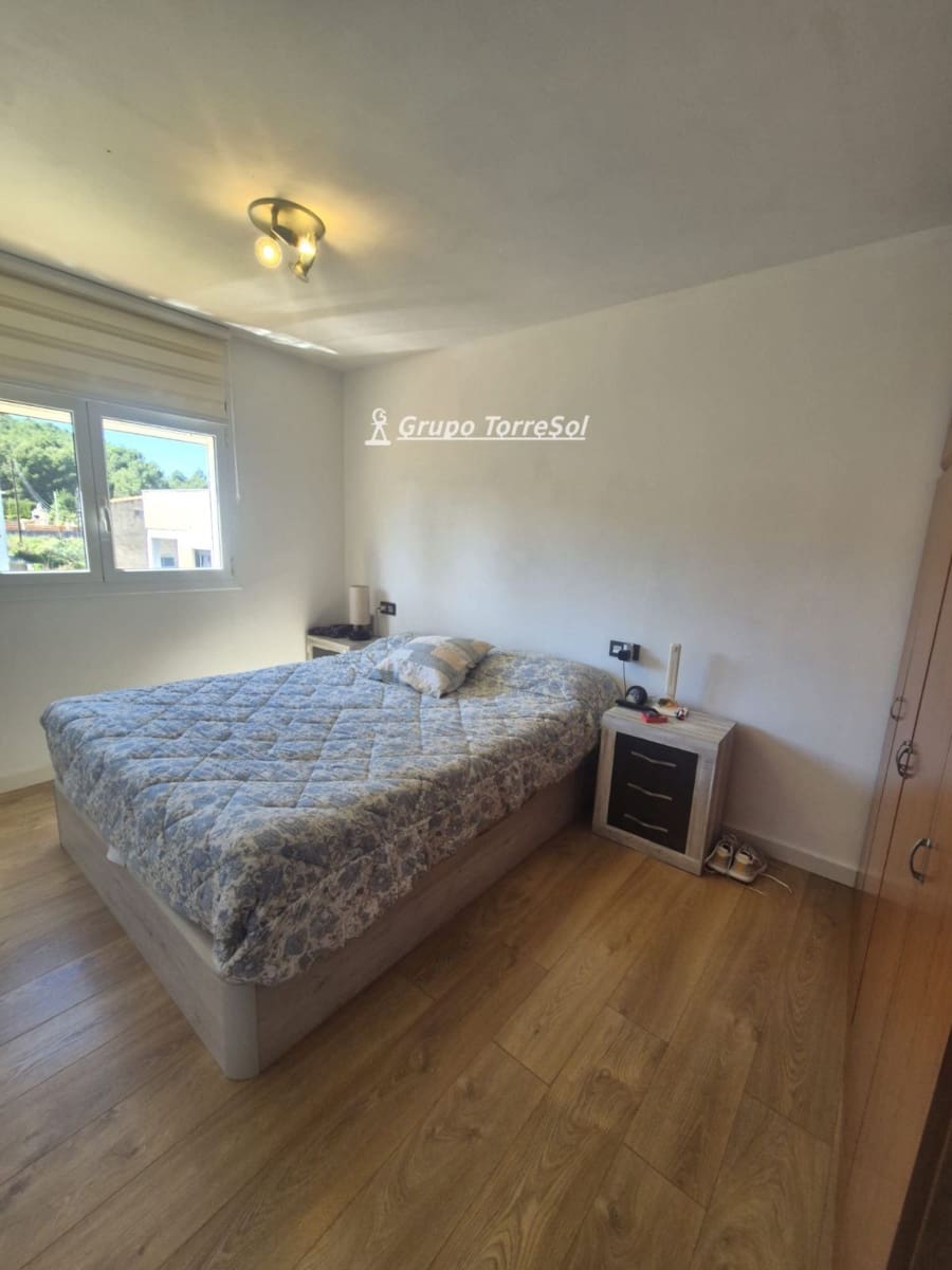 Casa de 4 habitaciones en Calafell en venta - 298.000 € (Ref: 9691300)