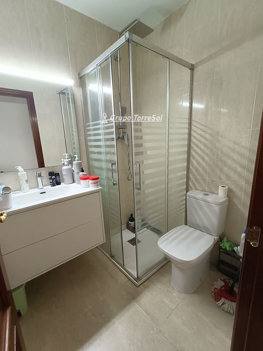 4 bedroom Villa for sale in Segur de Calafell with pool garage - € 310,000 (Ref: 9691301)