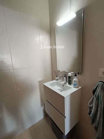 Chalet de 4 habitaciones en Segur de Calafell, Calafell en venta con piscina garaje - 310.000 € (Ref: 9691301)