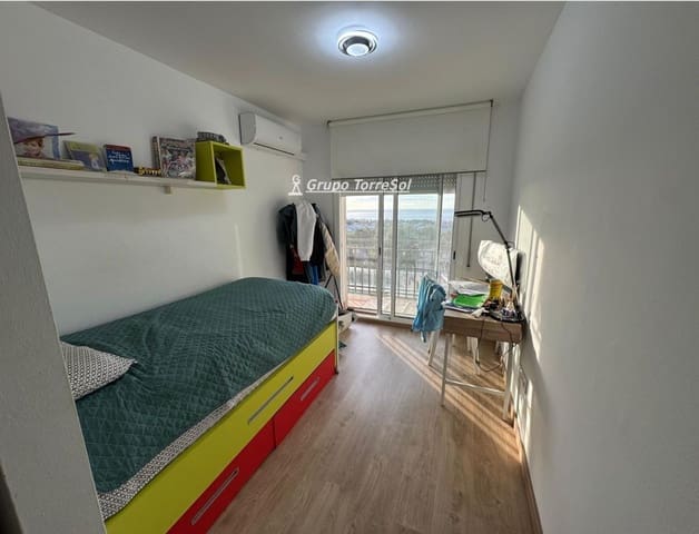 4 camera da letto Villa in vendita in Segur de Calafell, Calafell con piscina garage - 310.000 € (Rif: 9691301)