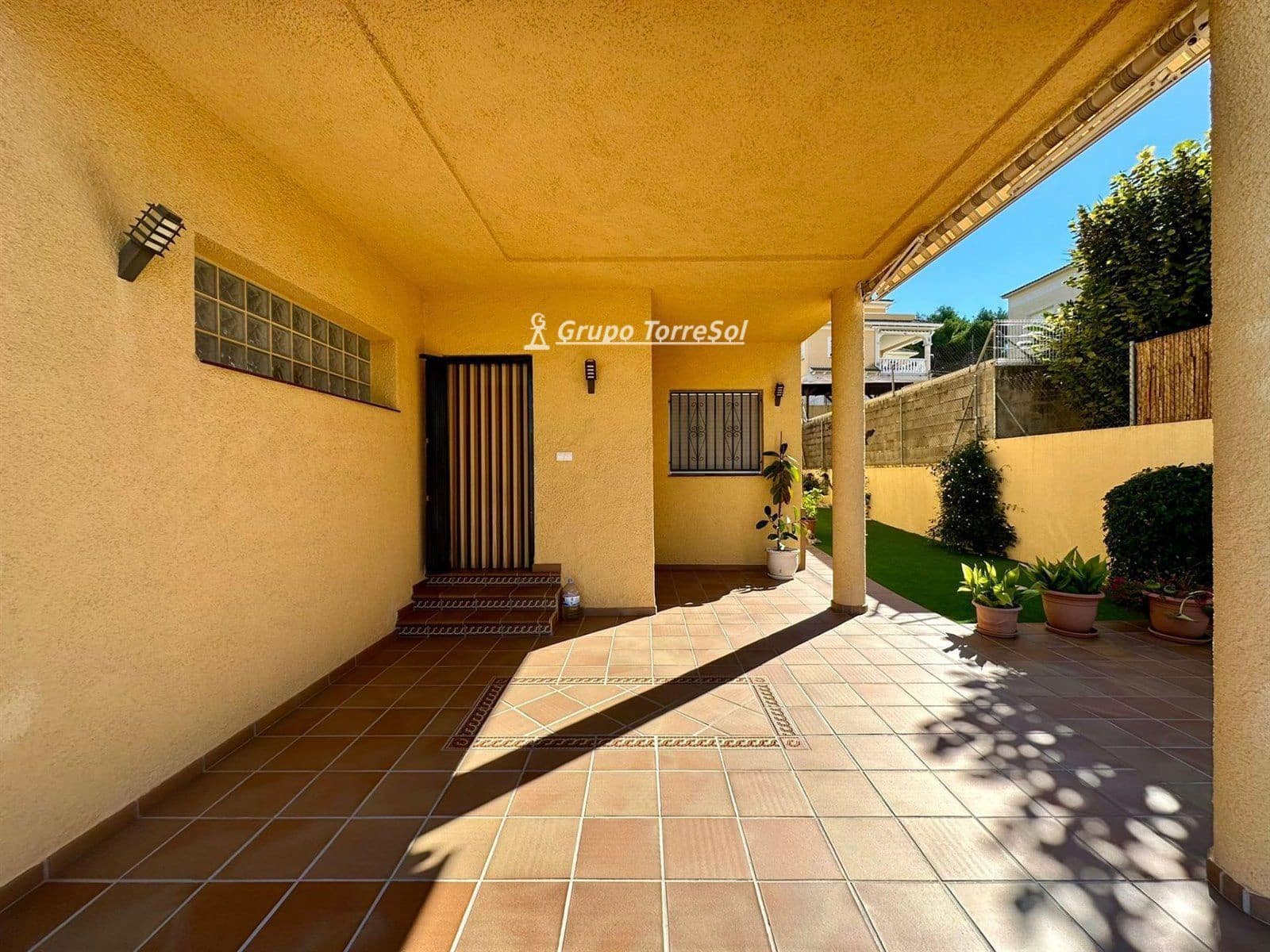 3 bedroom Villa for sale in El Vendrell with pool garage - € 315,000 (Ref: 9694051)