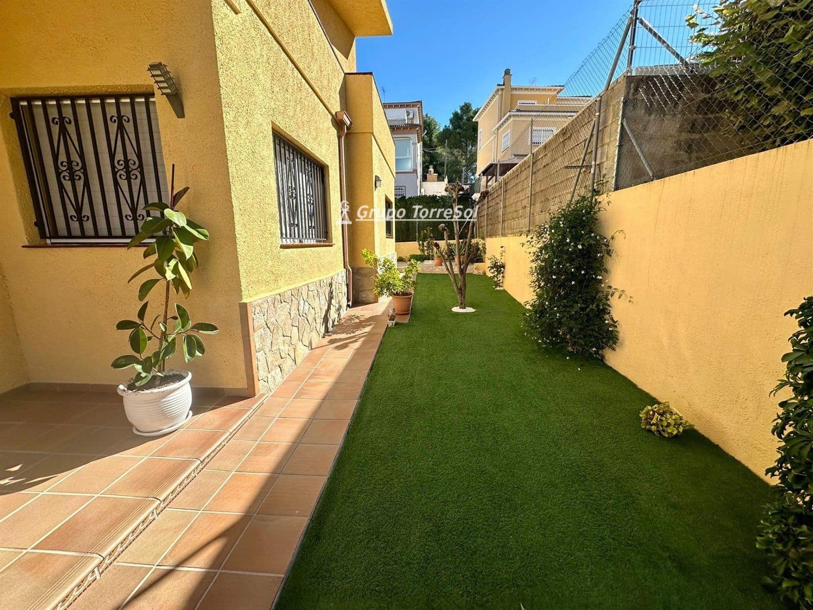 3 bedroom Villa for sale in El Vendrell with pool garage - € 315,000 (Ref: 9694051)