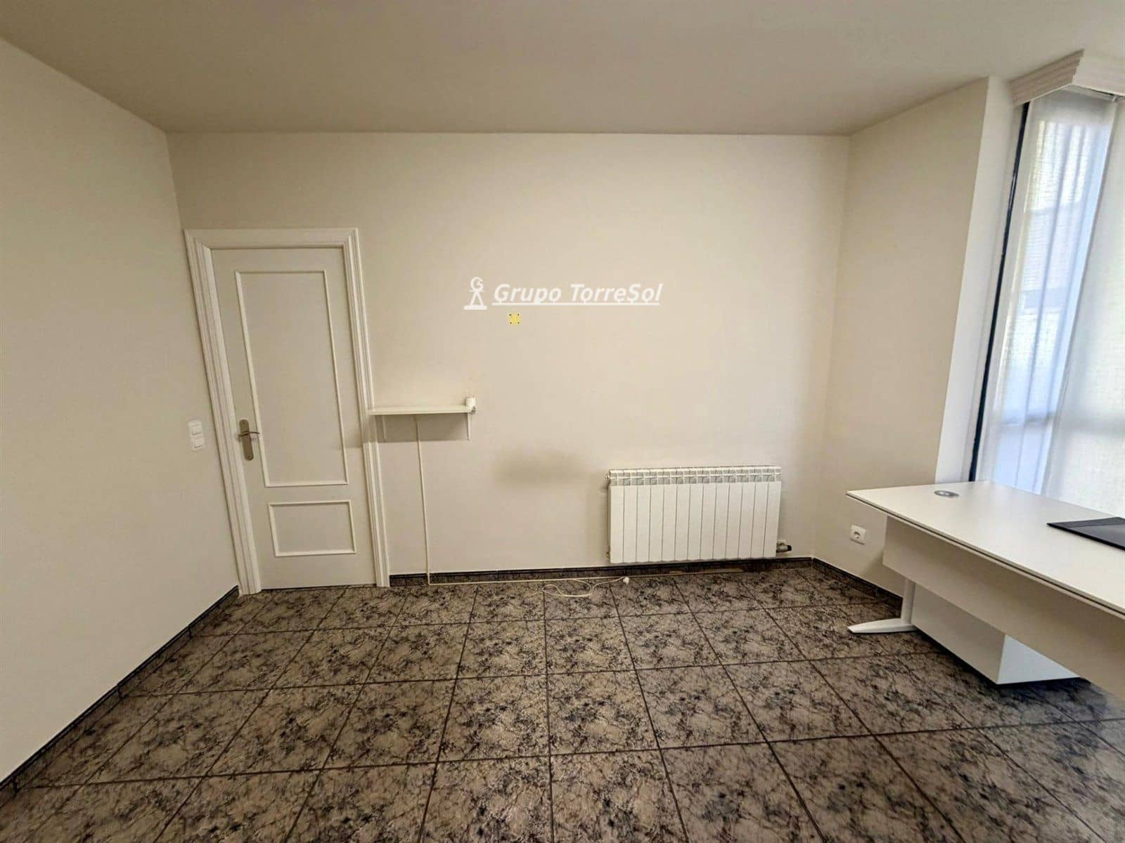 2 bedroom Flat for sale in El Vendrell with garage - € 169,000 (Ref: 9694053)