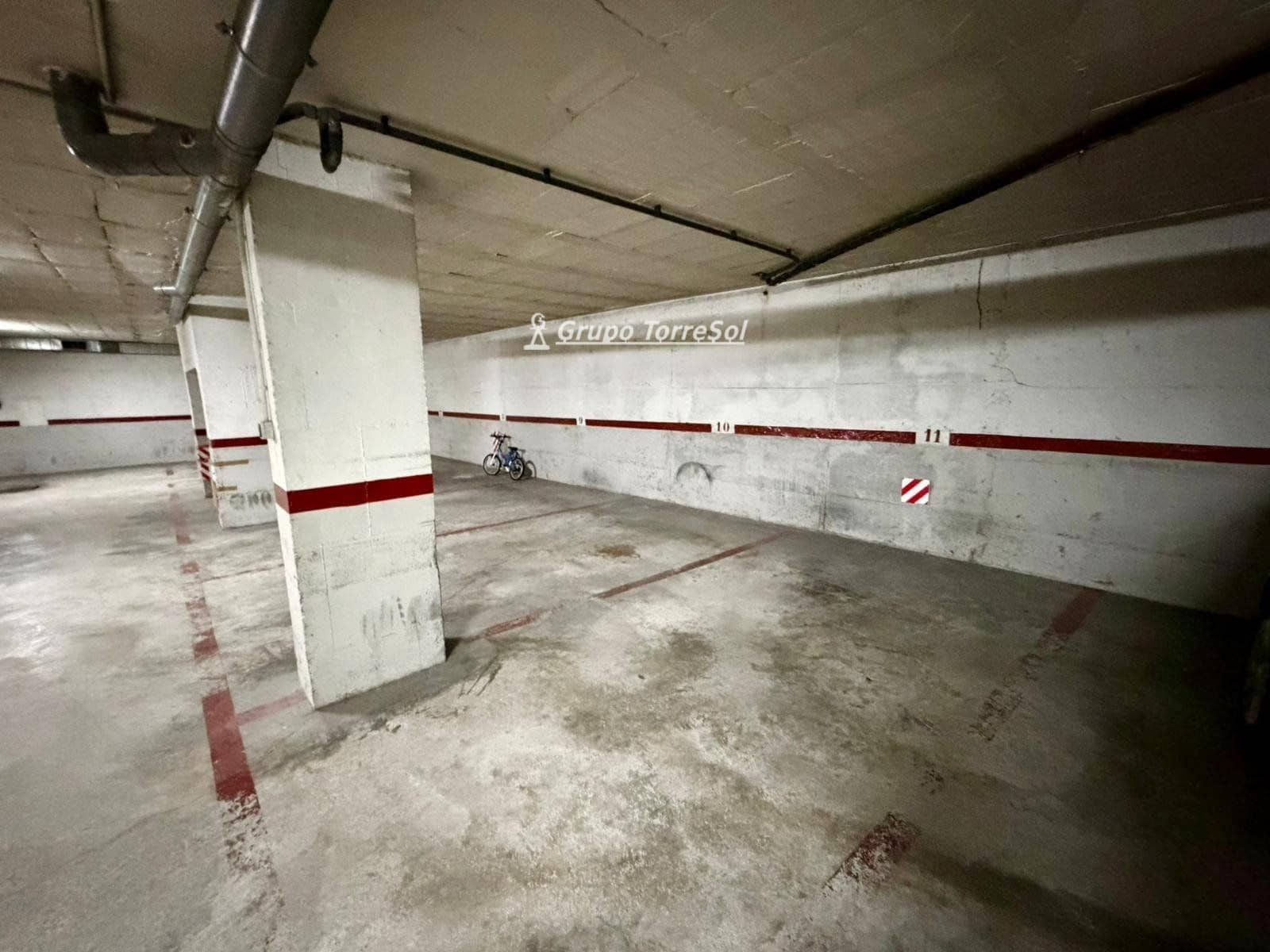 2 bedroom Flat for sale in El Vendrell with garage - € 169,000 (Ref: 9694053)