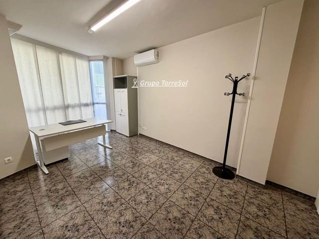 2 sypialnia Mieszkanie na sprzedaż w El Vendrell z garażem - 169 000 € (Ref: 9694053)