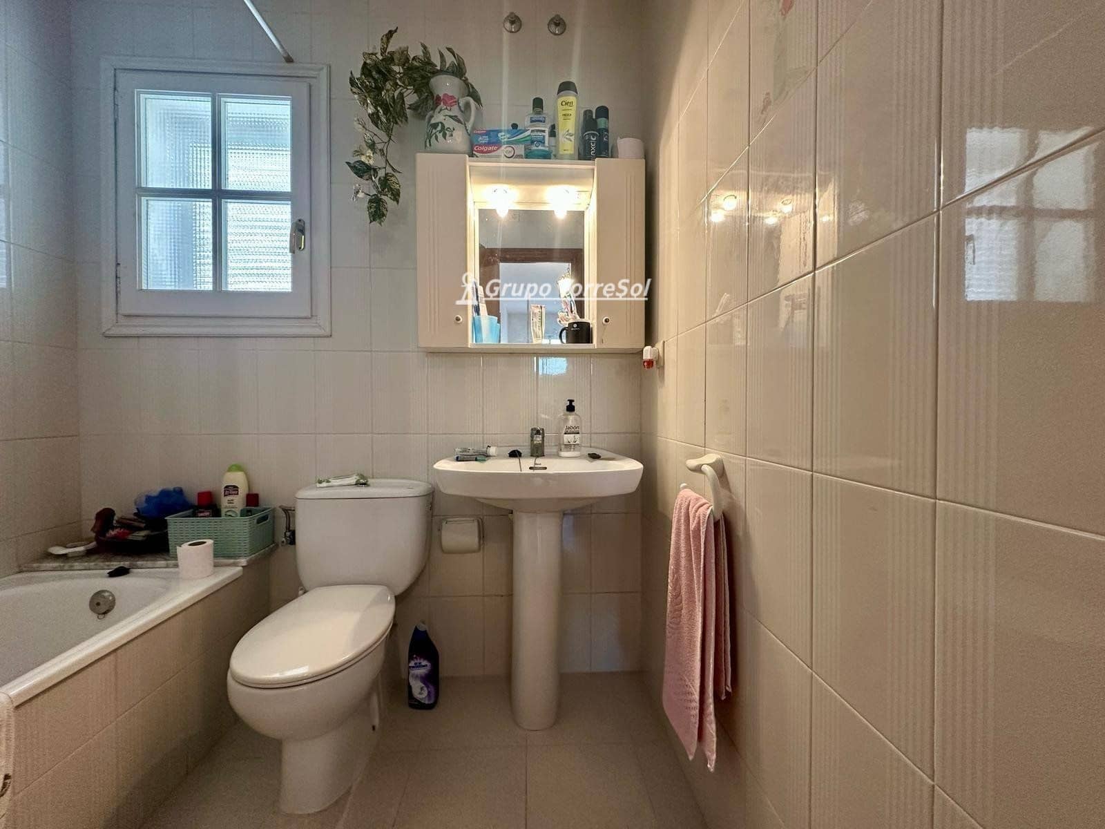 4 bedroom Villa for sale in El Vendrell with pool garage - € 369,000 (Ref: 9694054)