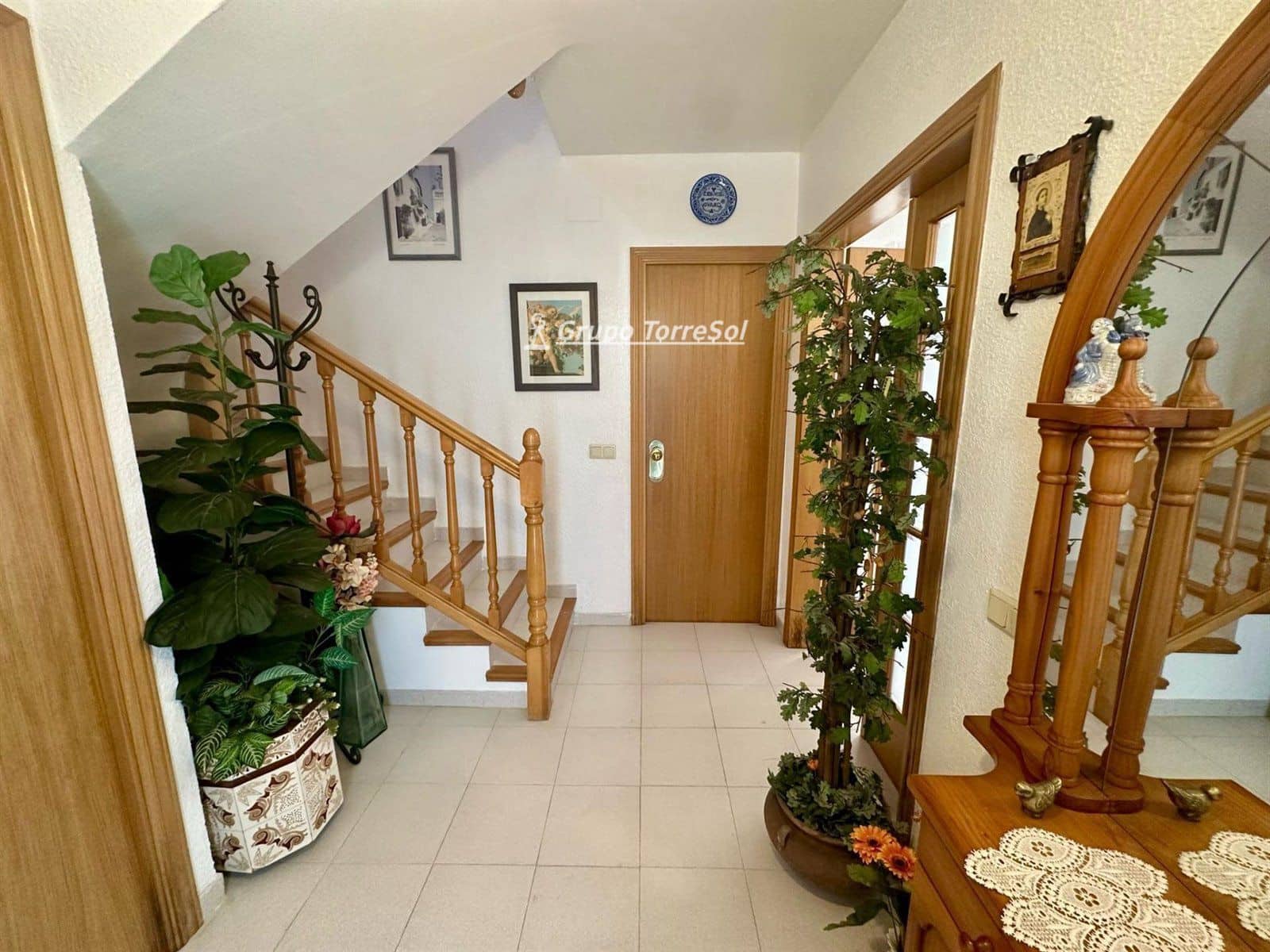 4 bedroom Villa for sale in El Vendrell with pool garage - € 369,000 (Ref: 9694054)