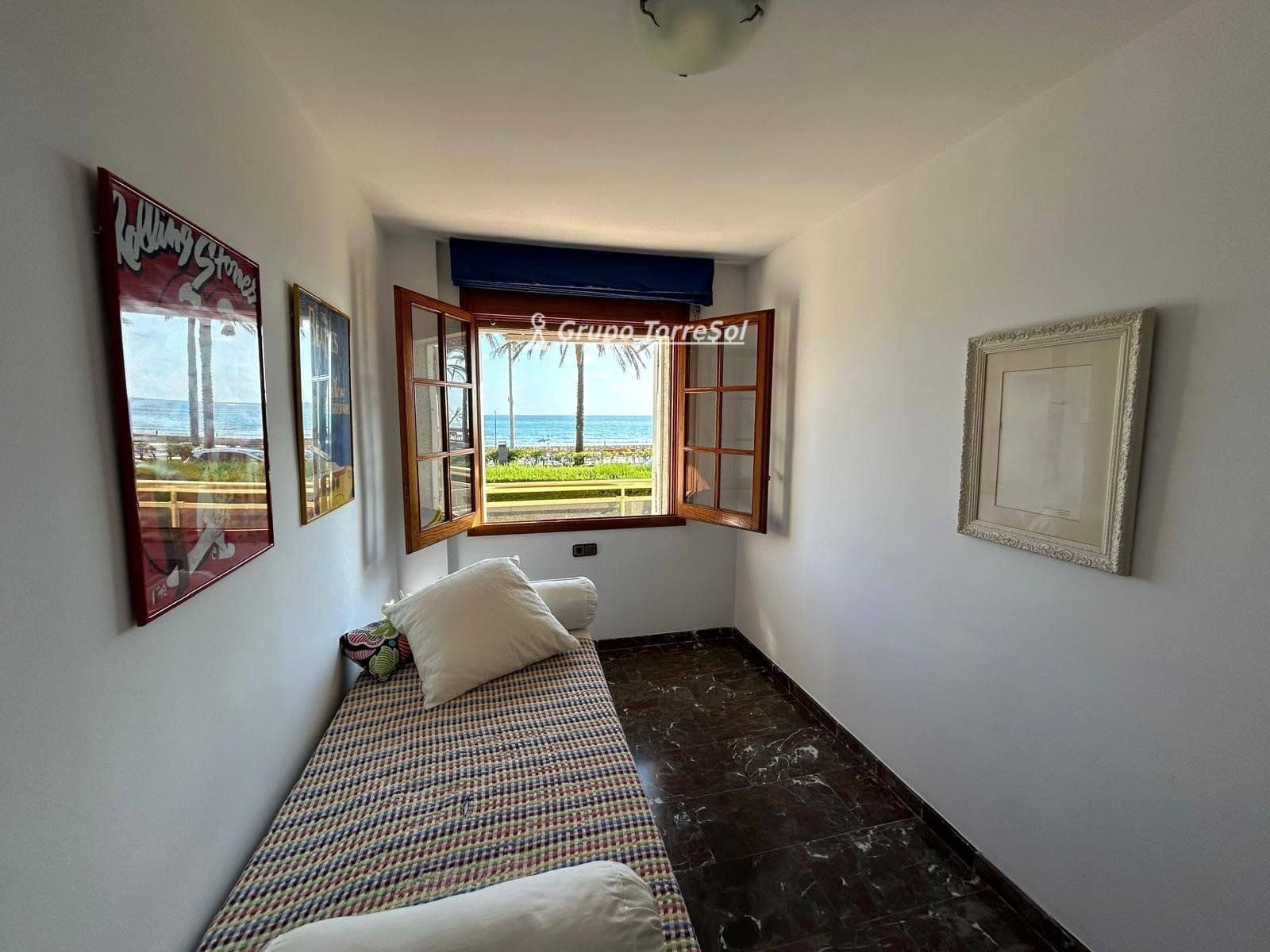 3 bedroom Flat for sale in Calafell with pool garage - € 440,000 (Ref: 9696875)