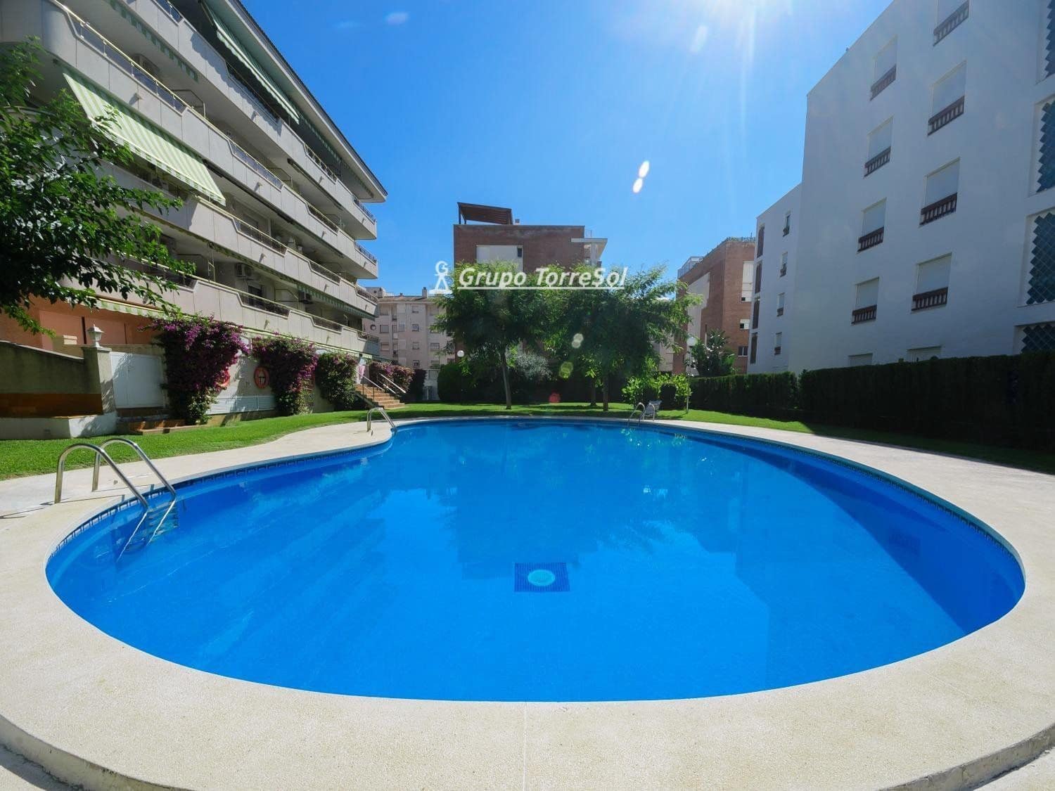 3 soveværelse Penthouse til salg i Calafell med swimmingpool garage - € 365.000 (Ref: 9700204)
