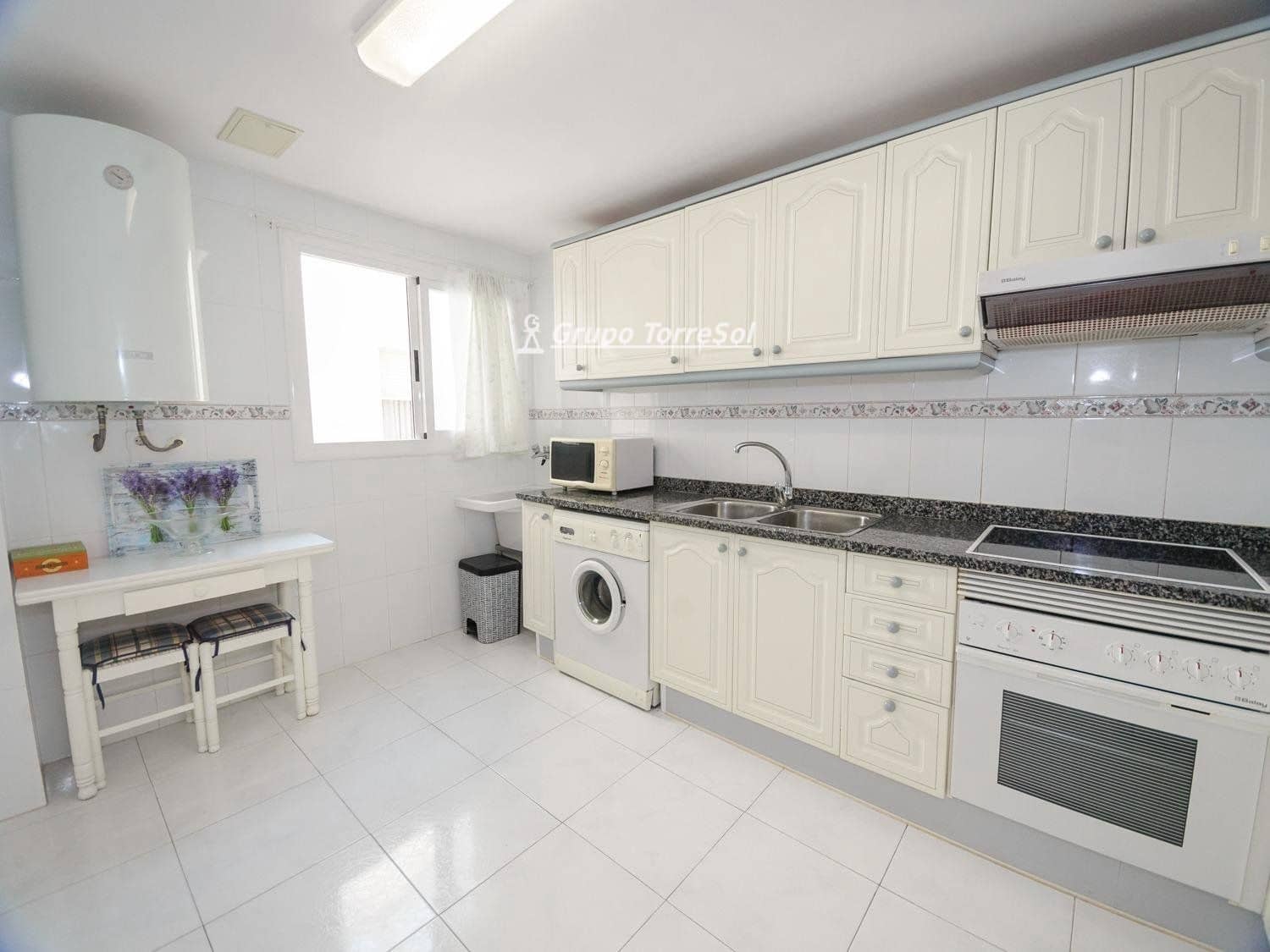 3 soveværelse Penthouse til salg i Calafell med swimmingpool garage - € 365.000 (Ref: 9700204)