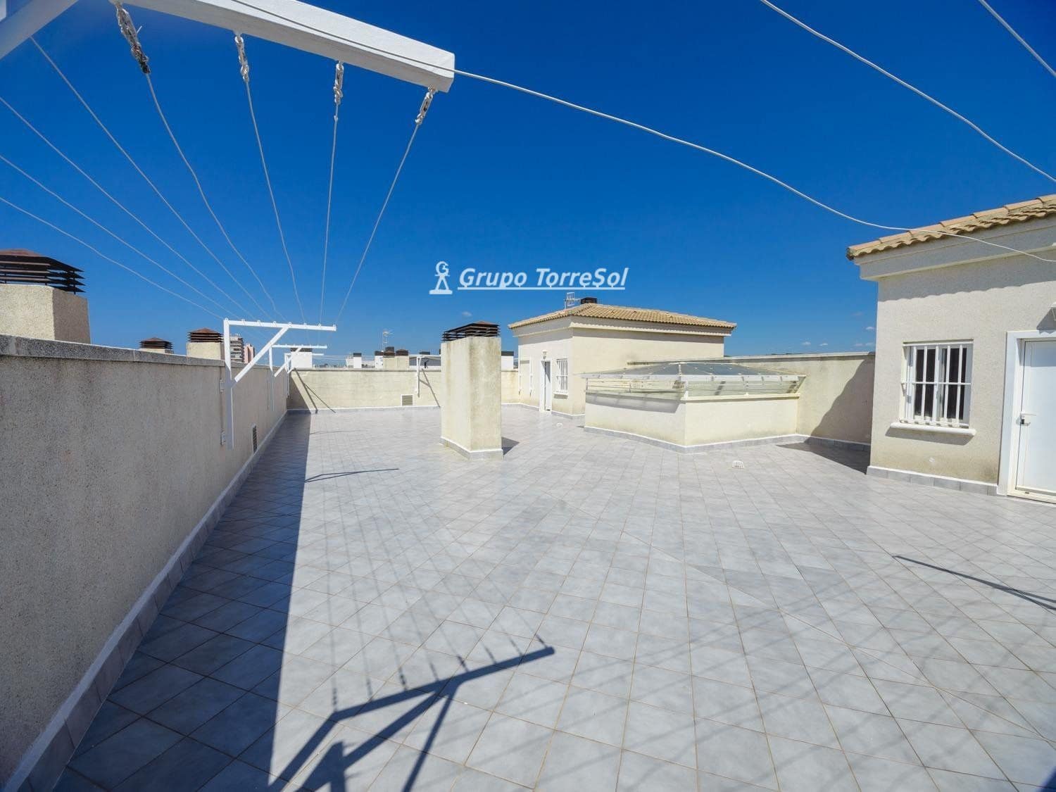 3 soveværelse Penthouse til salg i Calafell med swimmingpool garage - € 365.000 (Ref: 9700204)