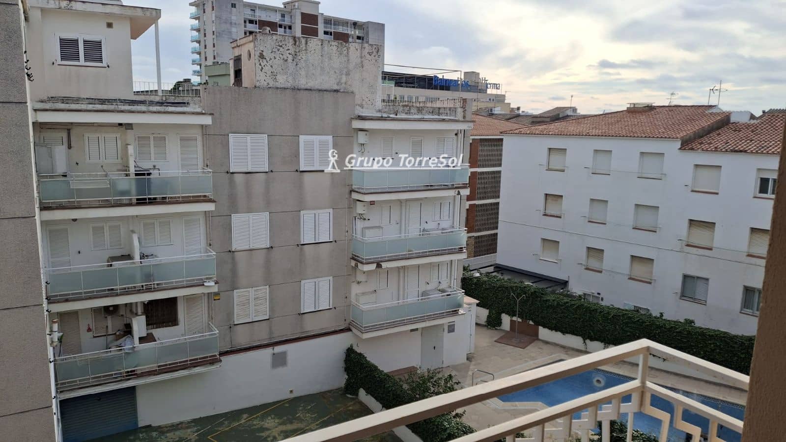 Flat for sale in El Vendrell - € 105,000 (Ref: 9700351)