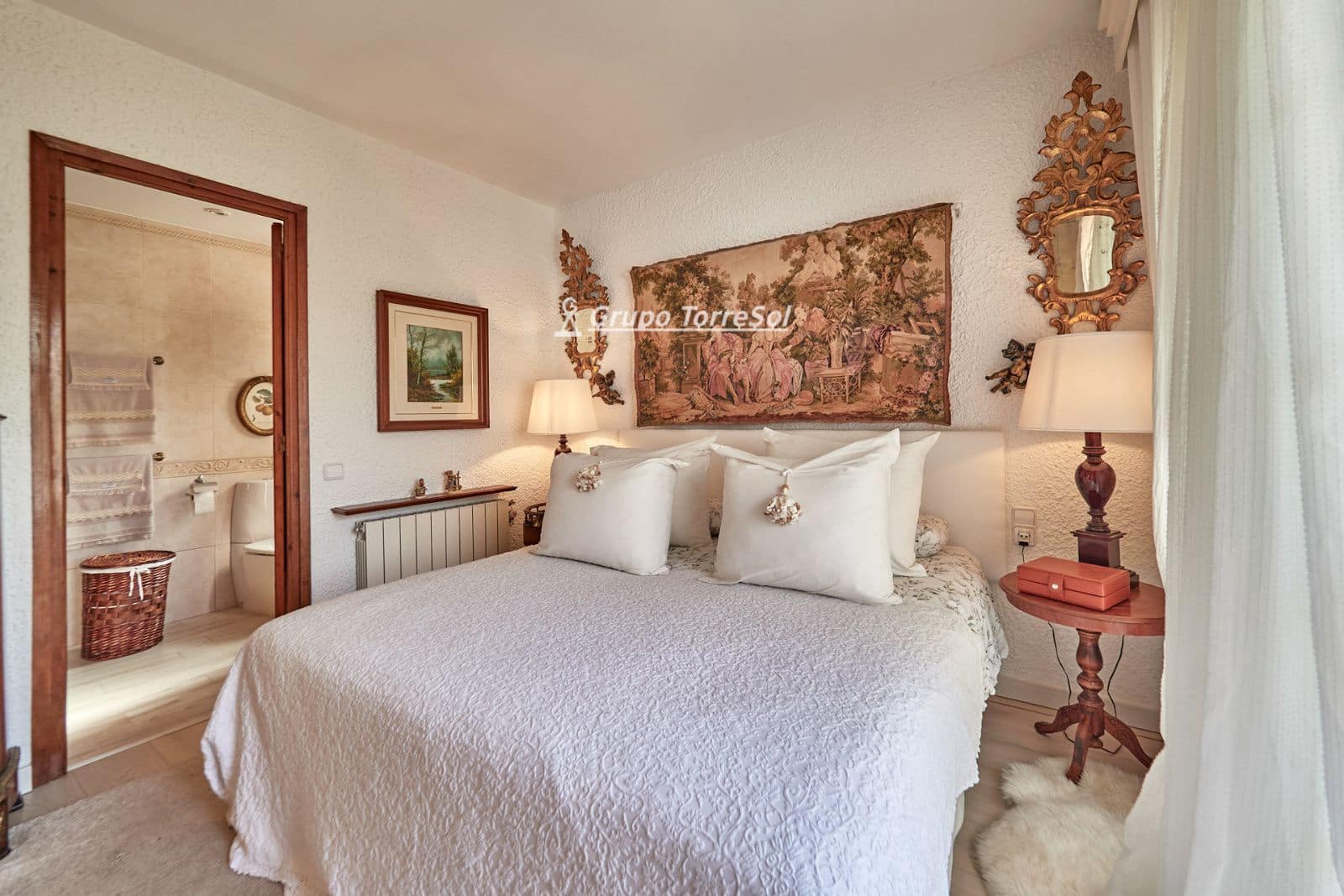 3 soveværelse Byhus til salg i Calafell med swimmingpool garage - € 498.800 (Ref: 9707937)