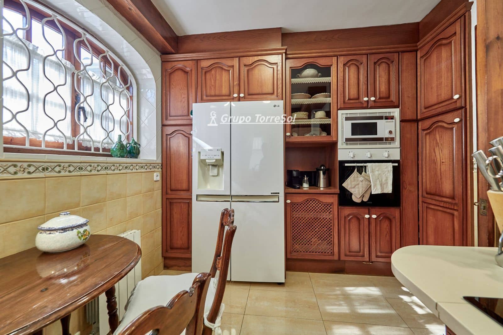 3 soveværelse Byhus til salg i Calafell med swimmingpool garage - € 498.800 (Ref: 9707937)