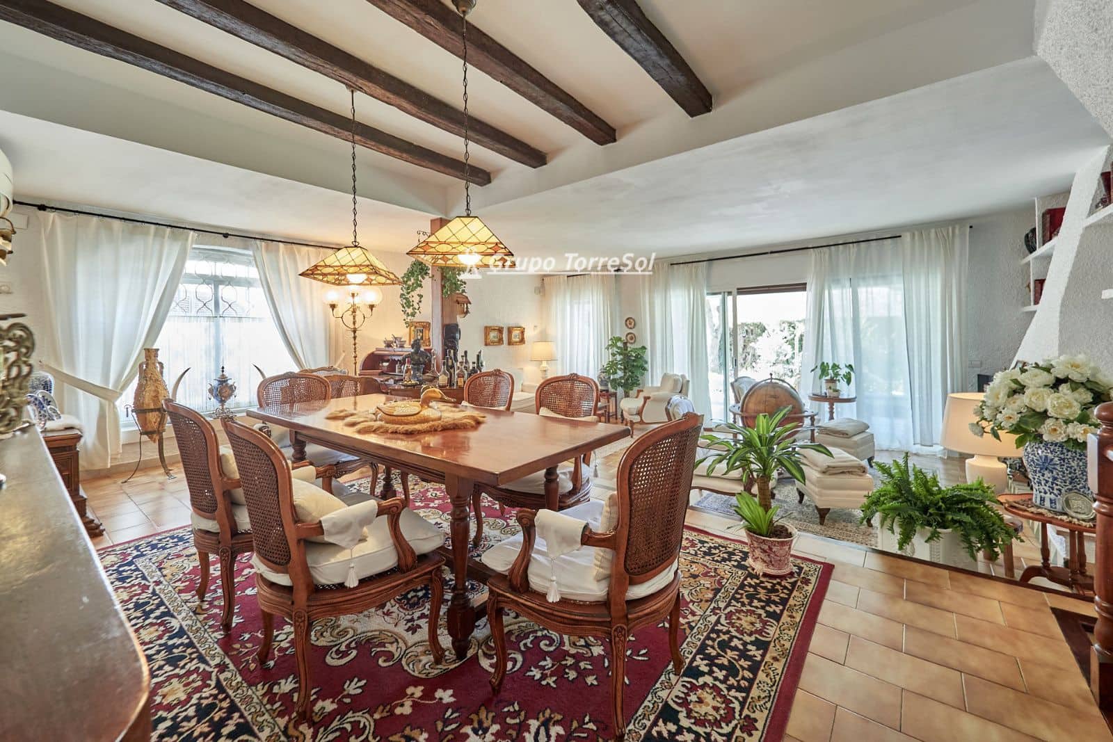 3 soveværelse Byhus til salg i Calafell med swimmingpool garage - € 498.800 (Ref: 9707937)