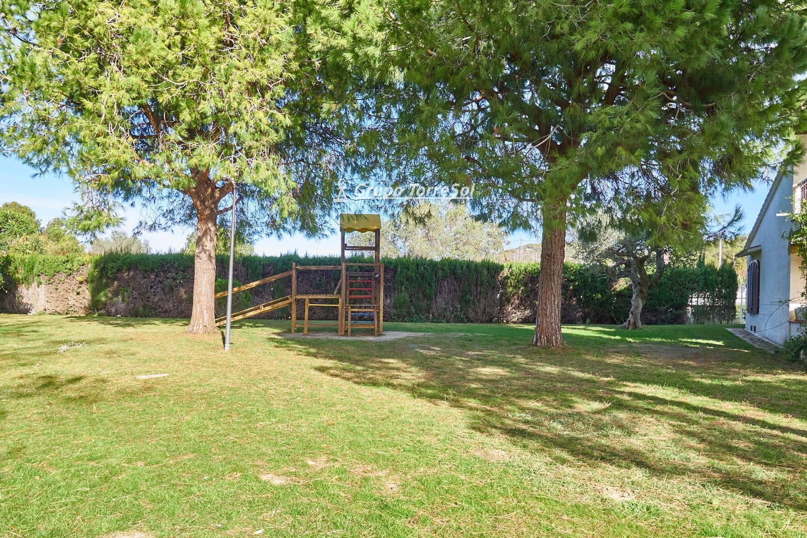 3 soveværelse Byhus til salg i Calafell med swimmingpool garage - € 498.800 (Ref: 9707937)