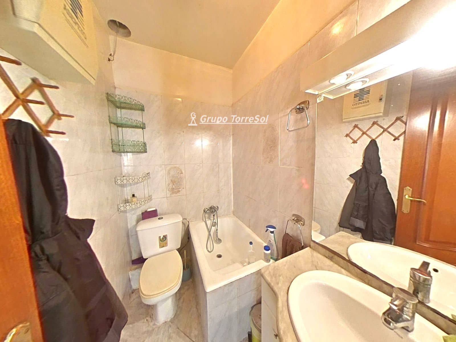 5 soveværelse Restaurant/Bar til salg i Tarragona by - € 450.000 (Ref: 9709248)